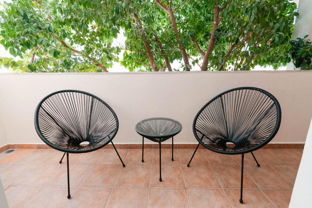 Phaedrus Living: Cozy Flat Koukaki Apartamento Atenas Exterior foto